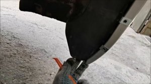 Установил брызговики. ТОЙОТА ИСИС. TOYOTA ISIS.