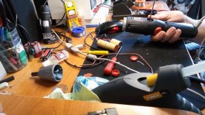 Замена аккумуляторов в электро отвертке SKIL 2236