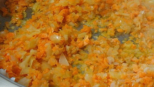 Куриный суп с кабачками
