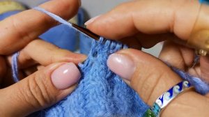 Роскошный Берет из пуха норки. Вяжется легко и быстро.