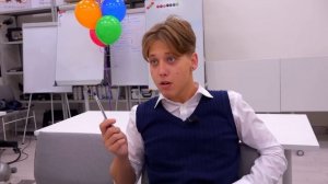 Самый Сильный Человек в Мире в Школе со Светой Кемер!