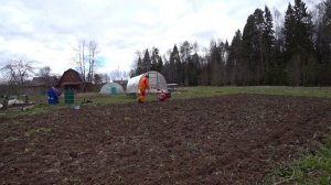 МОТОБЛОК САЛЮТ-100. ПАШЕМ ОГОРОД В ДЕРЕВНЕ.