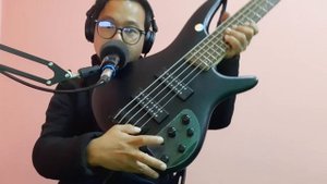 Ibanez Sr 305eb-WK 5 String Bass Guitar Review नेपालीमा | Nepali Bass Guitar Lesson | Joel magar