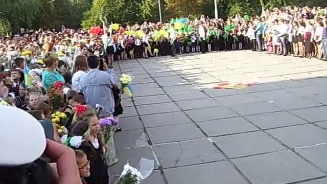 1 сентября 2014 г гимназия Синеозерная г. Киев смотреть онлайн