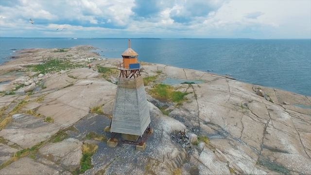 Остров малый Фискар (Kiuskeri) | Старый маяк | Птичье гнездовье смотреть онлайн