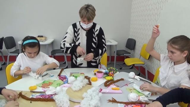 Мастер-класс «Обереговая домашняя кукла Масленица» - Октябрьский ДЦ смотреть онлайн