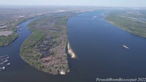 Земснаряд УНЖА углубляет фарватер на Волге перед входом в Волго-Донской Судоходный канал