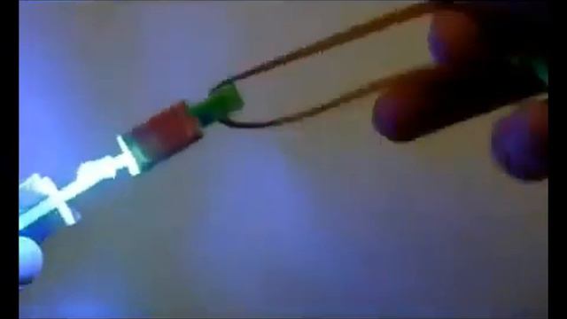 Vuela helicóptero increíble flecha flyer noche con LED luz смотреть онлайн