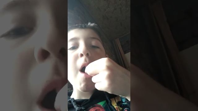 Как надуть жвачку смотреть онлайн