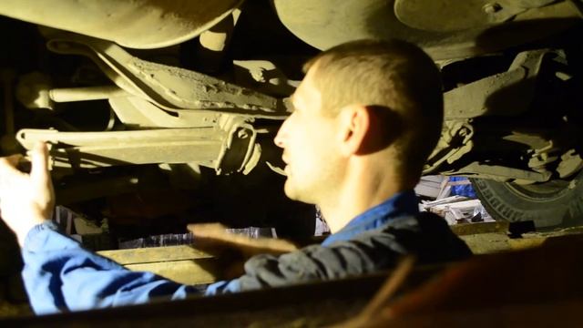 Nissan Largo 30-й кузов, моя задняя подвеска смотреть онлайн