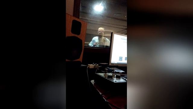 ? голубоглазая ?