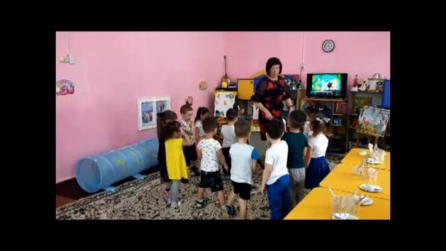 ОД " Игры со сказками" в средней группе. Воспитатель Ускова Ю.А. смотреть онлайн