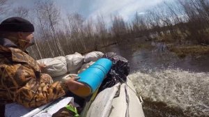 Управляемость Солара 450 джет по узкой речке.