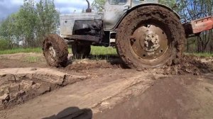ТРАКТОРИАДА: МТЗ-52 ШТУРМУЕТ ЧЕРТОВ МОСТ ЧЕРЕЗ ГРЯЗЬ.