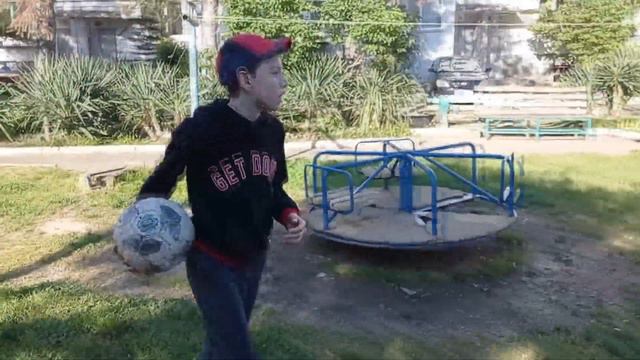 КАК ПРАВИЛЬНО КИДАТЬ ТРЕШКИ В БАСКЕТБОЛЕ смотреть онлайн