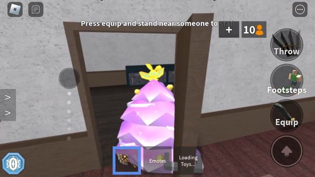 ЁЛКА ОЖИЛА,И НАЧАЛА ИГРАТЬ В ММ2🤯💓 смотреть онлайн