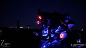 Гигантские трансформеры Megatron Show на крыше Лофта #1.