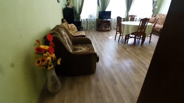 Большой однокомнатный дом с высокими потолками в 200 метрах от моря в Евпатории