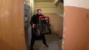 Система PACKOUT Milwaukee. Подъем на 5й этаж без лифта