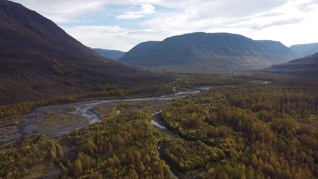 Озеро Лама на Плато Путорана смотреть онлайн