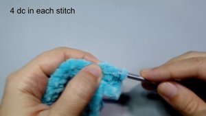 СВЯЗАЛА за 5 минут! Их популярность зашкаливает! Вязание крючком из остатков плюшевой пряжи!