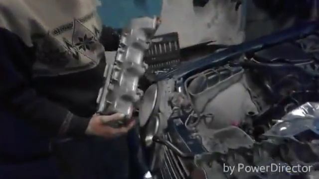 MERSEDES E280 112 мотор смотреть онлайн