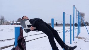 Как сделать обороты назад в заднем упоре на турнике ?