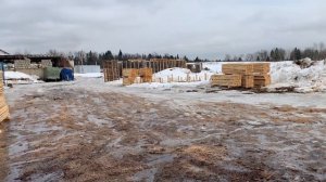 Митрополье. Продаётся земельный участок площадью 3,14 Га. со строением площадью 4000 метров.