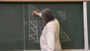 74 Вырезаем прямоугольные равнобедренные треугольники (условие)