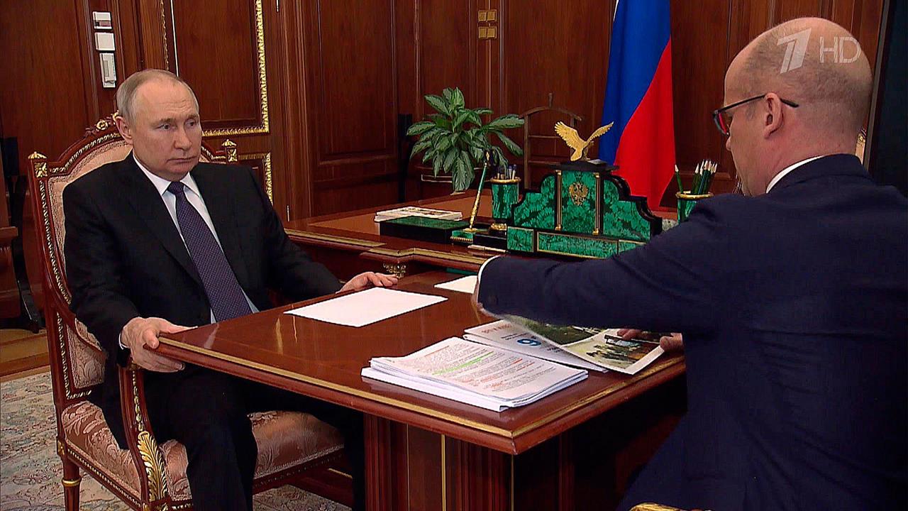 Владимир Путин встретился с главой Удмуртии