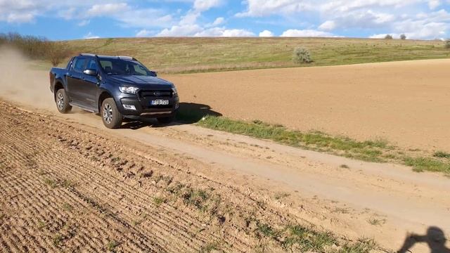 Ford Ranger Wildtrak 3.2 Teszt #ford #fordranger #speedzone смотреть онлайн