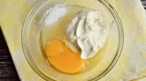 Дрожжевые блины на сметане