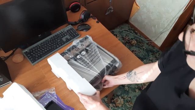 Распаковка — Электрогриль Kitfort KT-1631 смотреть онлайн