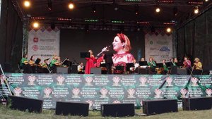 Анна Сиднина и оркестр "Малахит" - Русские умельцы