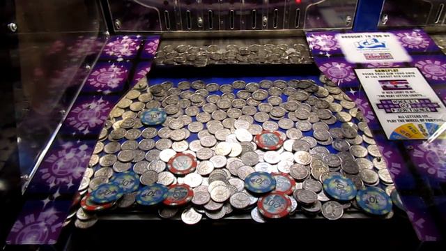 Aussie Coin Pusher EP 472 WOW WHAT DID 197 COINS FAST DO TO THIS GAME смотреть онлайн