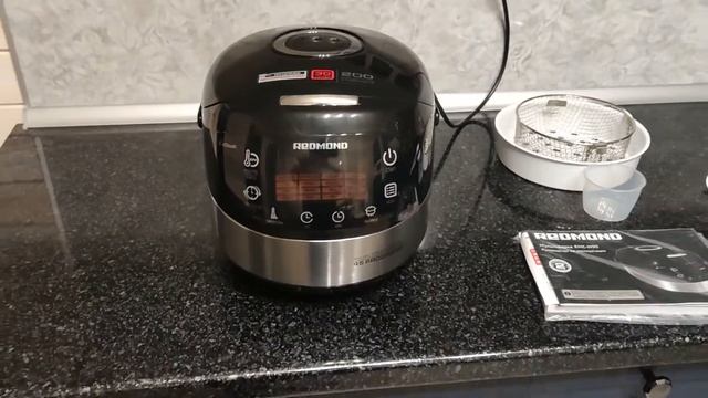 Супер мультиварка, заменяет собой плиту и духовку!!! Redmond RMC M90