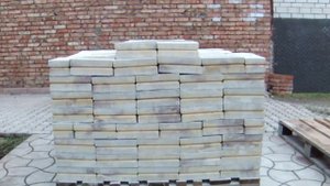 Тротуарная плитка своими руками. Складываем на поддоны.