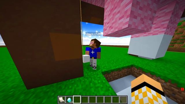 ДОМ ВНУТРИ КОРОВЫ ЗА $1.000.000 VS ЗА $1! НУБ И ПРО БАТТЛ ПОСТРОЙКИ В МАЙНКРАФТ смотреть онлайн