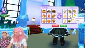 ОБМЕН ПО ЦВЕТУ в Адопт Мe! ЧЕЛЛЕНДЖ ОДИН ЦВЕТ с ЖЕНЯШЕЙ в Adopt Me|Roblox МиссКсюша