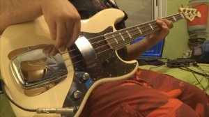 Bass comparison : Fender precision vs Fender Jazz bass