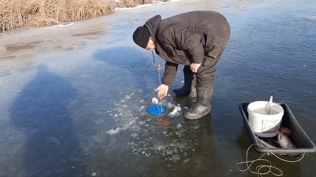 Первый лёд близ Астаны! смотреть онлайн