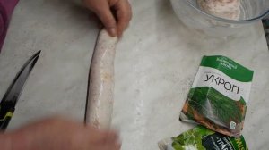 Закусочные рулетики из сала с начинкой, вкусные и нежные.