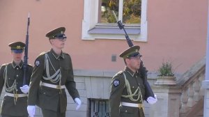 ЭЛИТА В РОТЕ ПОЧЕТНОГО КАРАУЛА ЭСТОНИИ