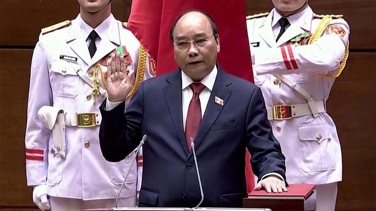 Президент Вьетнама ушел в отставку на фоне коррупционного скандала