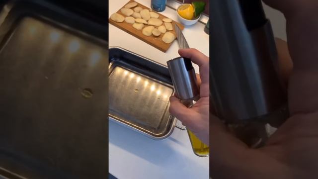 РАСПЫЛИТЕЛЬ ДЛЯ МАСЛА С АЛИЭКСПРЕСС / ПРЫСКАЛКА ДЛЯ УКСУСА / РАСПАКОВКА ПОСЫЛОК смотреть онлайн