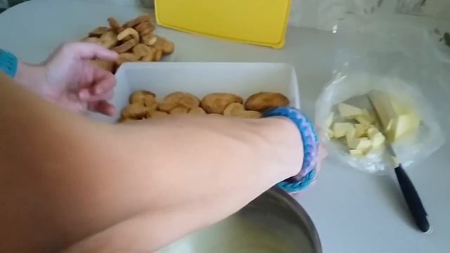 Торт "Наполеон" без выпечки смотреть онлайн