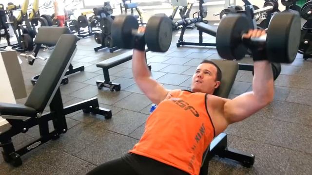 Жим лёжа. Гантели 42 кг. смотреть онлайн