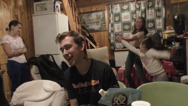 Празднуем ПОМОЛВКУ 5 12 2021г смотреть онлайн