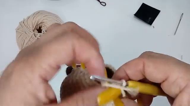 Gatinha Amigurumi 1 parte tamanho 22cm смотреть онлайн