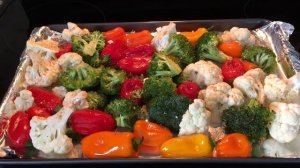 Как приготовить потрясающие овощи в духовке быстро и просто